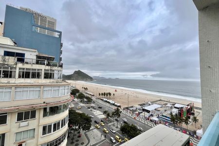Vista  de apartamento para alugar com 3 quartos, 153m² em Copacabana, Rio de Janeiro