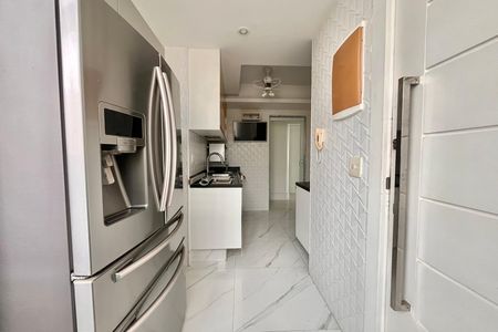 Cozinha de apartamento para alugar com 3 quartos, 153m² em Copacabana, Rio de Janeiro
