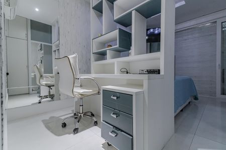 Apartamento para alugar com 153m², 3 quartos e 1 vaga Apartamento para alugar com 153m², 3 quartos e 1 vagaQuarto 1