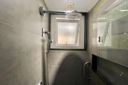 Apartamento para alugar com 153m², 3 quartos e 1 vaga Apartamento para alugar com 153m², 3 quartos e 1 vagaBanheiro social