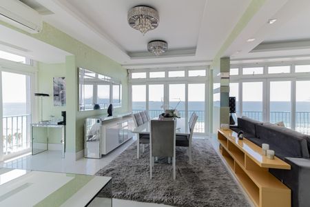 Apartamento para alugar com 153m², 3 quartos e 1 vaga Apartamento para alugar com 153m², 3 quartos e 1 vagaSala de Jantar