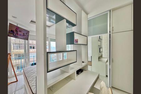 Apartamento para alugar com 153m², 3 quartos e 1 vaga Apartamento para alugar com 153m², 3 quartos e 1 vagaSuíte