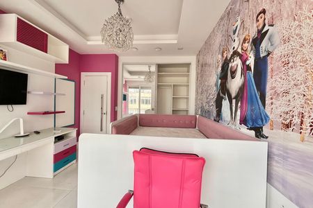 Apartamento para alugar com 153m², 3 quartos e 1 vaga Apartamento para alugar com 153m², 3 quartos e 1 vagaQuarto