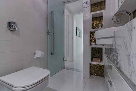 Apartamento para alugar com 153m², 3 quartos e 1 vaga Apartamento para alugar com 153m², 3 quartos e 1 vagaQuarto 1 - Suíte