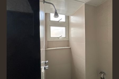 Apartamento para alugar com 153m², 3 quartos e 1 vaga Apartamento para alugar com 153m², 3 quartos e 1 vagaBanheiro de serviço