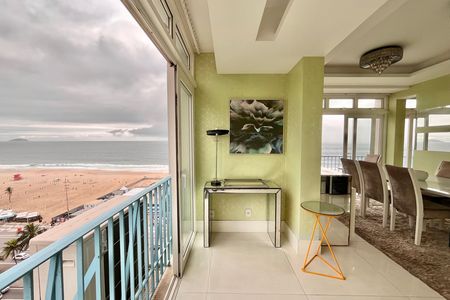 Apartamento para alugar com 153m², 3 quartos e 1 vaga Apartamento para alugar com 153m², 3 quartos e 1 vagaSala