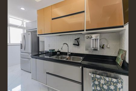 Apartamento para alugar com 153m², 3 quartos e 1 vaga Apartamento para alugar com 153m², 3 quartos e 1 vagaCozinha
