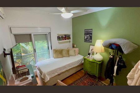 Apartamento à venda com 133m², 3 quartos e 3 vagas Apartamento à venda com 133m², 3 quartos e 3 vagasQuarto 2