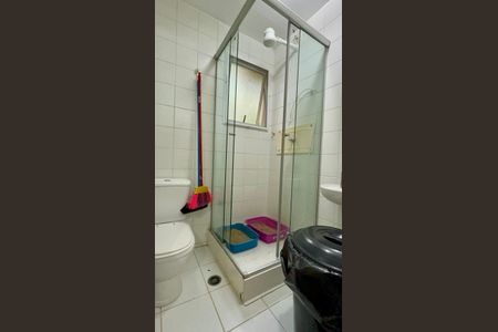 Apartamento à venda com 133m², 3 quartos e 3 vagas Apartamento à venda com 133m², 3 quartos e 3 vagasBanheiro de serviço