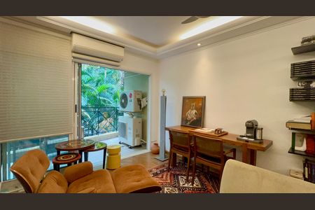 Apartamento à venda com 133m², 3 quartos e 3 vagas Apartamento à venda com 133m², 3 quartos e 3 vagasSala