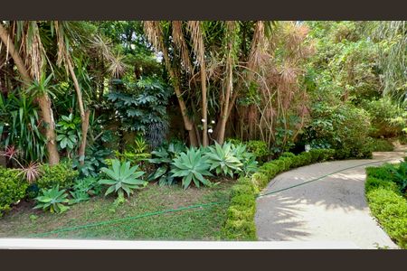 Apartamento à venda com 133m², 3 quartos e 3 vagas Apartamento à venda com 133m², 3 quartos e 3 vagasÁrea comum