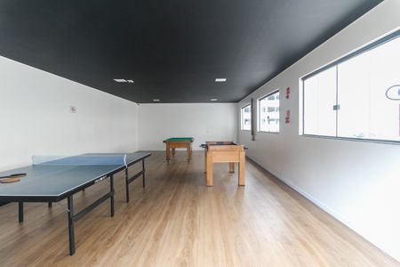 Apartamento para alugar com 44m², 2 quartos e sem vaga Apartamento para alugar com 44m², 2 quartos e sem vagaEspaço de Jogos