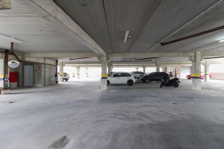 Apartamento para alugar com 44m², 2 quartos e sem vaga Apartamento para alugar com 44m², 2 quartos e sem vagaEstacionamento