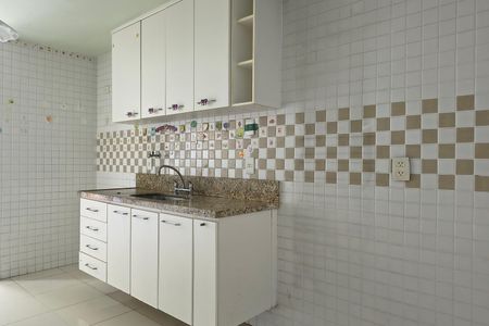 Apartamento à venda com 102m², 3 quartos e 1 vagaCozinha - Armários