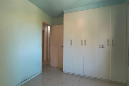 Apartamento à venda com 102m², 3 quartos e 1 vagaQuarto 2 - Armários