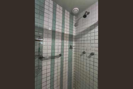 Apartamento à venda com 102m², 3 quartos e 1 vagaBanheiro da Suíte