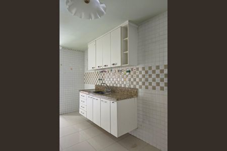 Apartamento à venda com 102m², 3 quartos e 1 vagaCozinha - Armários