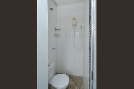 Apartamento à venda com 73m², 3 quartos e 2 vagas Apartamento à venda com 73m², 3 quartos e 2 vagasBanheiro de serviço