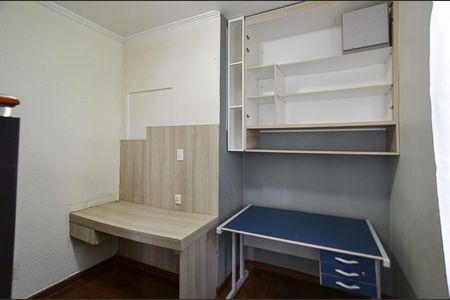 Apartamento à venda com 73m², 3 quartos e 2 vagas Apartamento à venda com 73m², 3 quartos e 2 vagasQuarto de serviço