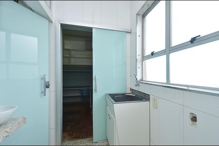 Apartamento à venda com 73m², 3 quartos e 2 vagas Apartamento à venda com 73m², 3 quartos e 2 vagasArea de serviço