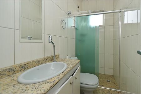 Apartamento à venda com 73m², 3 quartos e 2 vagas Apartamento à venda com 73m², 3 quartos e 2 vagasBanheiro