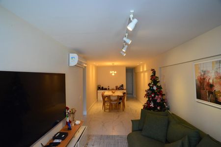 Sala de apartamento para alugar com 2 quartos, 109m² em Barra da Tijuca, Rio de Janeiro