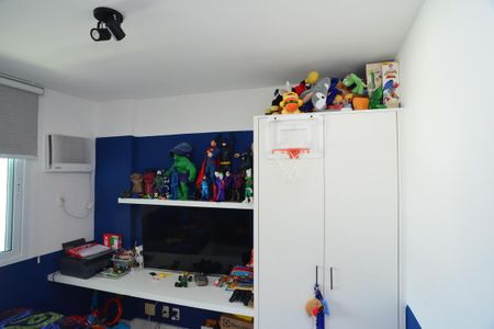 Apartamento à venda com 109m², 2 quartos e 2 vagasQuarto