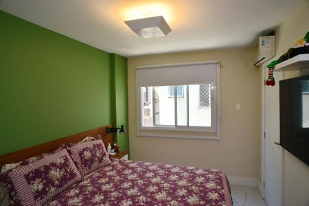 Apartamento à venda com 109m², 2 quartos e 2 vagasSuíte