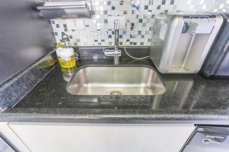 Apartamento à venda com 70m², 3 quartos e 2 vagasCozinha 