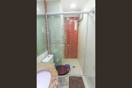 Apartamento à venda com 70m², 3 quartos e 2 vagasBanheiro social 