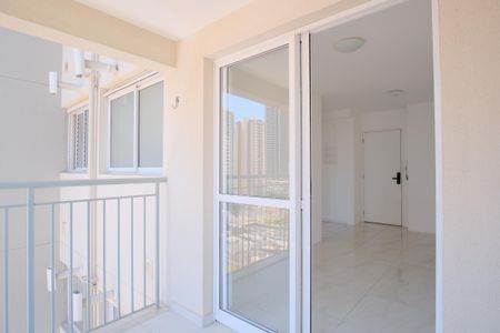 Apartamento para alugar com 49m², 2 quartos e 1 vagaVaranda