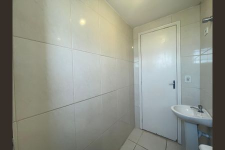 Apartamento para alugar com 48m², 2 quartos e 1 vaga Apartamento para alugar com 48m², 2 quartos e 1 vagaBanheiro