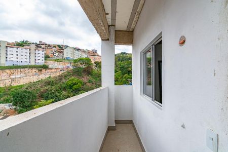 Varanda de kitnet/studio para alugar com 1 quarto, 38m² em Santa Lúcia, Belo Horizonte