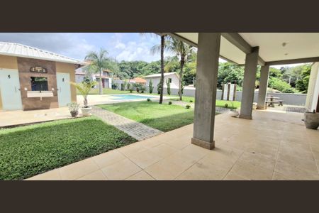 Casa de condomínio à venda com 540m², 5 quartos e 6 vagasVaranda 