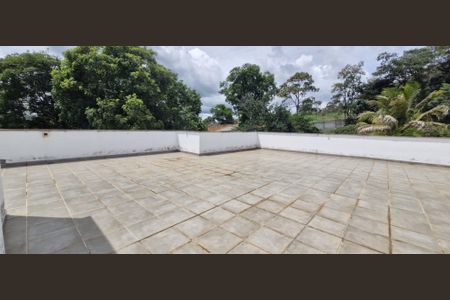 Casa de condomínio à venda com 540m², 5 quartos e 6 vagasTerraço 