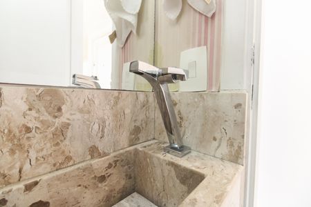 Apartamento à venda com 107m², 3 quartos e 2 vagas Apartamento à venda com 107m², 3 quartos e 2 vagasLavabo