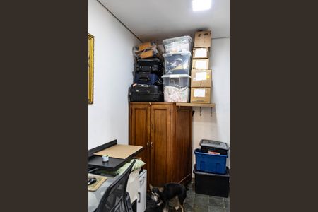 Apartamento à venda com 108m², 4 quartos e 1 vagaEscritório