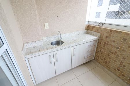 Apartamento à venda com 60m², 2 quartos e 1 vagaVaranda