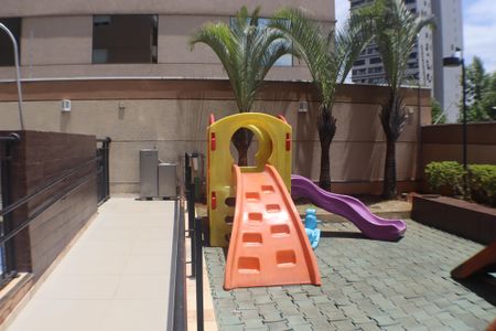 Apartamento para alugar com 41m², 1 quarto e 1 vaga Apartamento para alugar com 41m², 1 quarto e 1 vagaÁrea comum - Playground