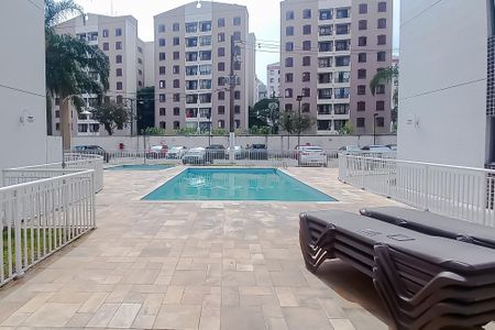 Apartamento para alugar com 48m², 2 quartos e 1 vaga Apartamento para alugar com 48m², 2 quartos e 1 vagaÁrea comum - Piscina