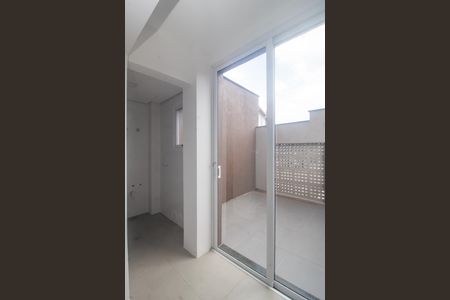 Apartamento à venda com 106m², 2 quartos e 1 vaga Apartamento à venda com 106m², 2 quartos e 1 vagaVista