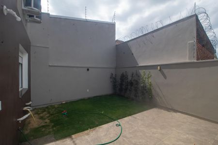 Apartamento à venda com 106m², 2 quartos e 1 vaga Apartamento à venda com 106m², 2 quartos e 1 vagaVista