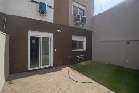 Apartamento à venda com 106m², 2 quartos e 1 vaga Apartamento à venda com 106m², 2 quartos e 1 vagaQuintal