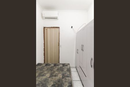 Casa para alugar com 22m², 1 quarto e sem vaga Casa para alugar com 22m², 1 quarto e sem vagaQuarto