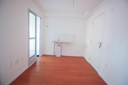 Sala e Cozinha de apartamento para alugar com 2 quartos, 29m² em Jardim Monte Kemel, São Paulo