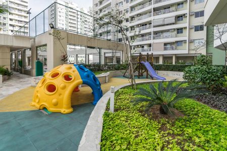 Apartamento à venda com 65m², 2 quartos e 1 vagaÁrea comum - Playground