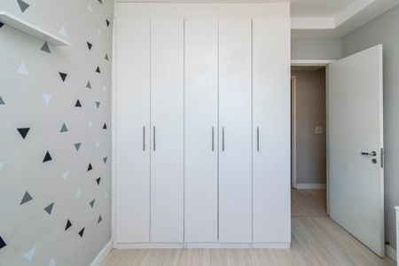 Apartamento à venda com 65m², 2 quartos e 1 vagaQuarto 1 - Armários