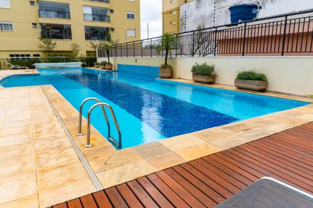 Apartamento à venda com 83m², 3 quartos e 1 vagaÁrea comum - Piscina