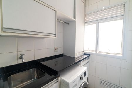 Apartamento à venda com 83m², 3 quartos e 1 vagaÁrea de Serviço