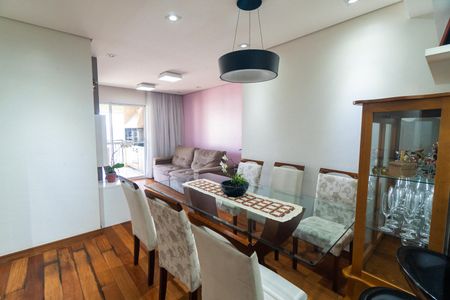 Sala de apartamento à venda com 3 quartos, 83m² em Vila Alexandria, São Paulo